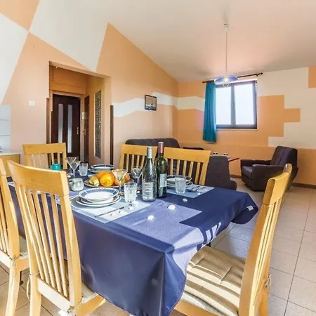Appartement Fuer 4 Personen Ca 64 Qm In Vinkuran, Istrien Istrische Riviera Vinkuran